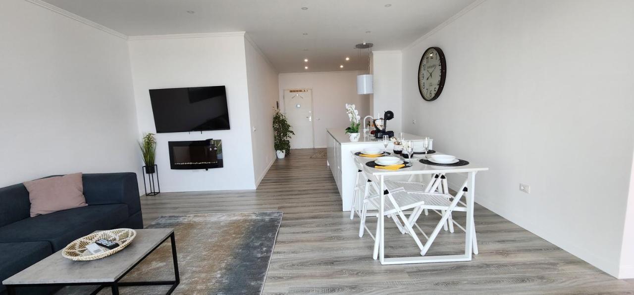 Durres City Apartment, City Center & Close To The Beach ภายนอก รูปภาพ